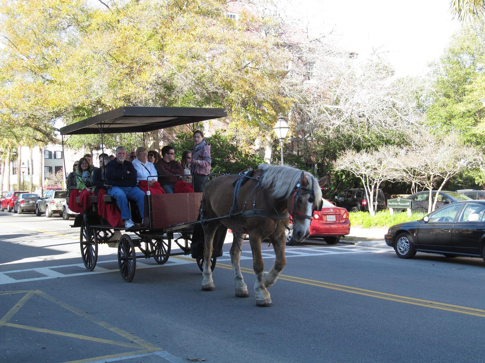 13 Charming American Towns You Can Explore on Foot