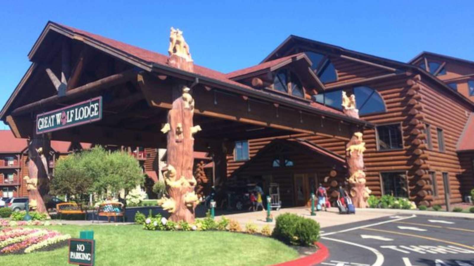 Enchanting and Budget-Friendly Poconos Resorts You Need to Book Now