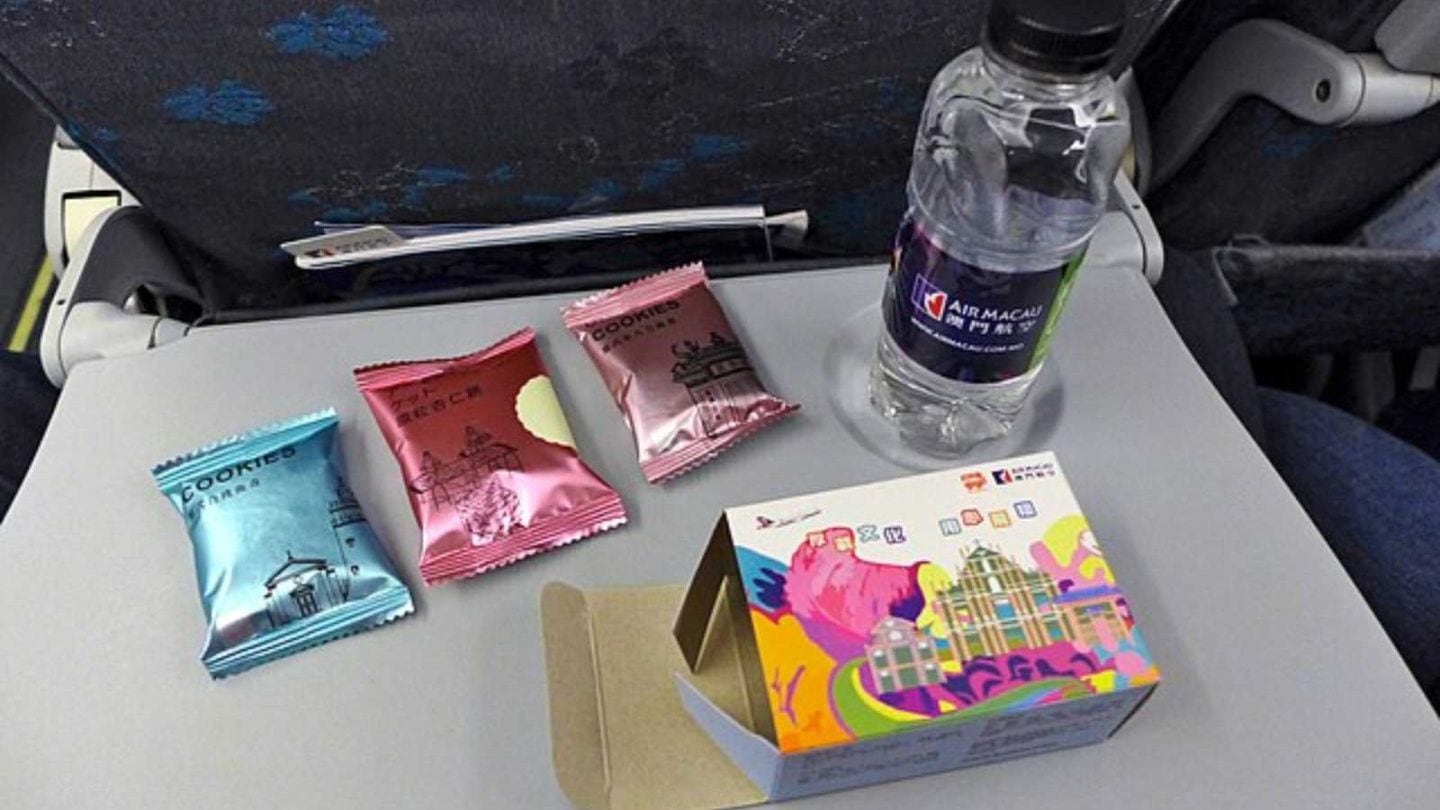 TSA-Approved Travel Snacks You Can Bring on Your Flight