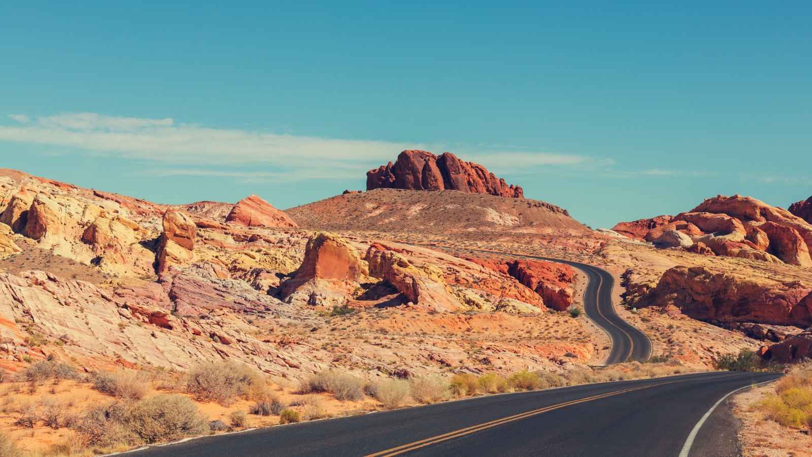 13 US Hotspots Where UFO Sightings Are Off the Charts