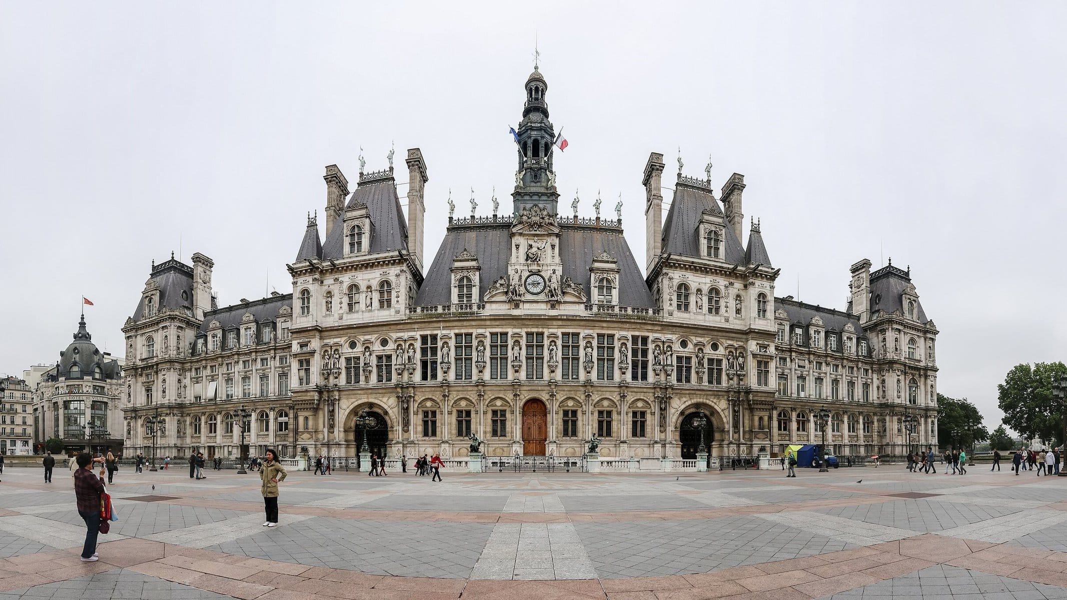 12 Must-Have Travel Deals Worth Every Penny Right Now