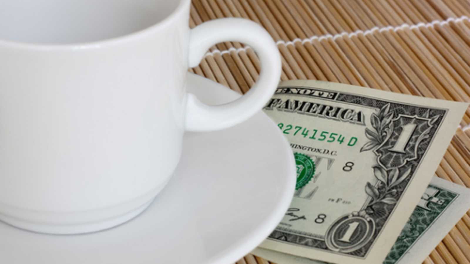 Travel Blunders That Could Empty Your Wallet 