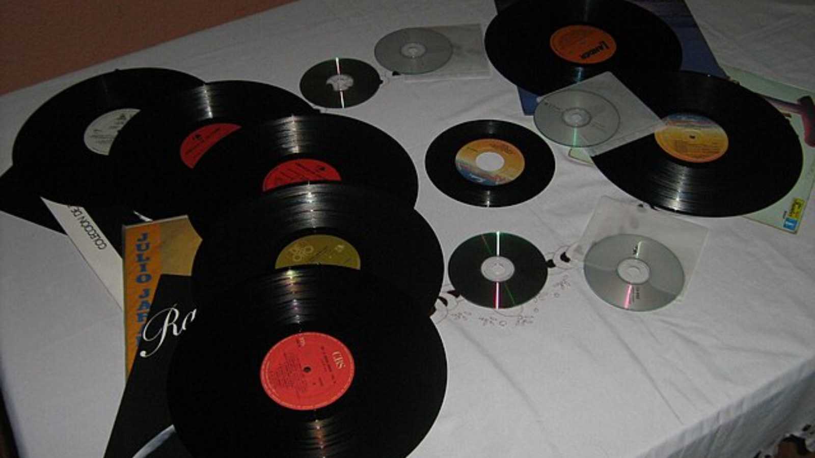 Outdated 1960s Hobbies Boomers Refuse to Let Die