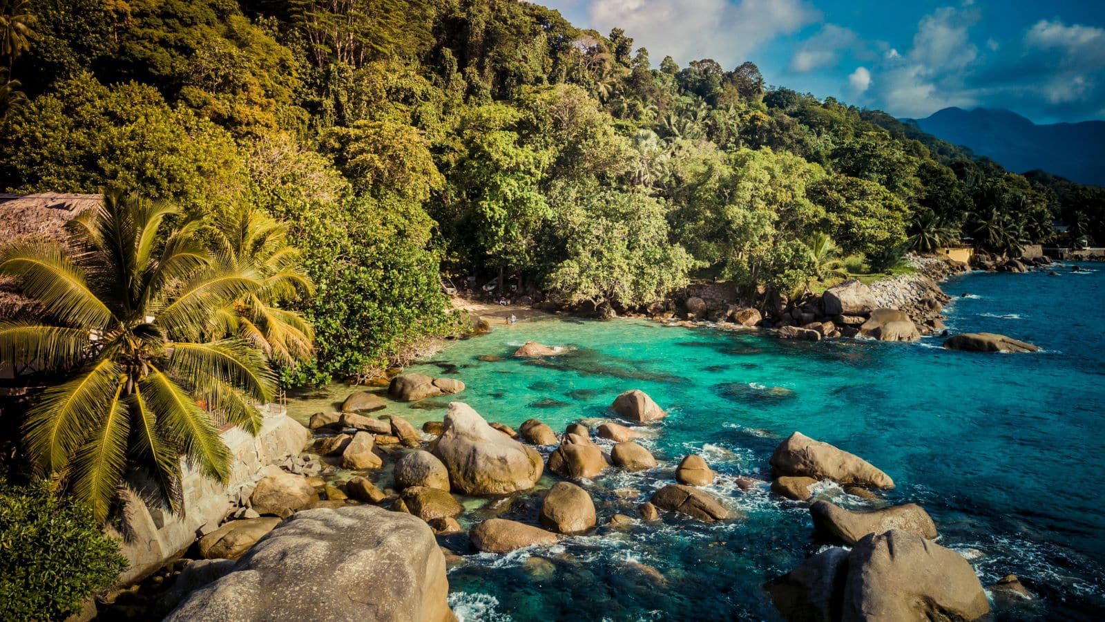 Escape to Paradise: Discover the World’s Most Stunning Islands
