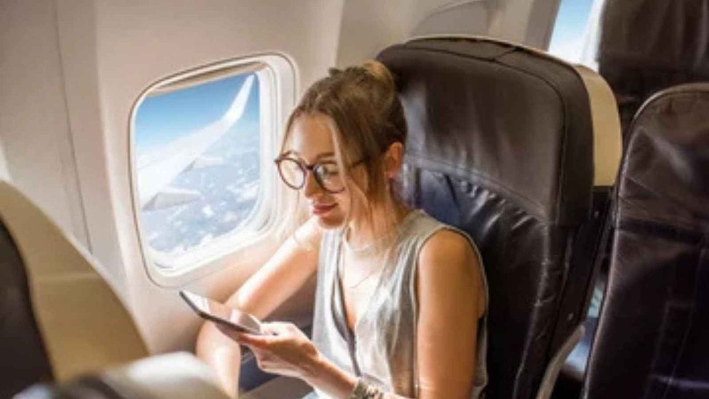 12 Must-Do Tips for Savvy Travelers When Booking Your Flight!