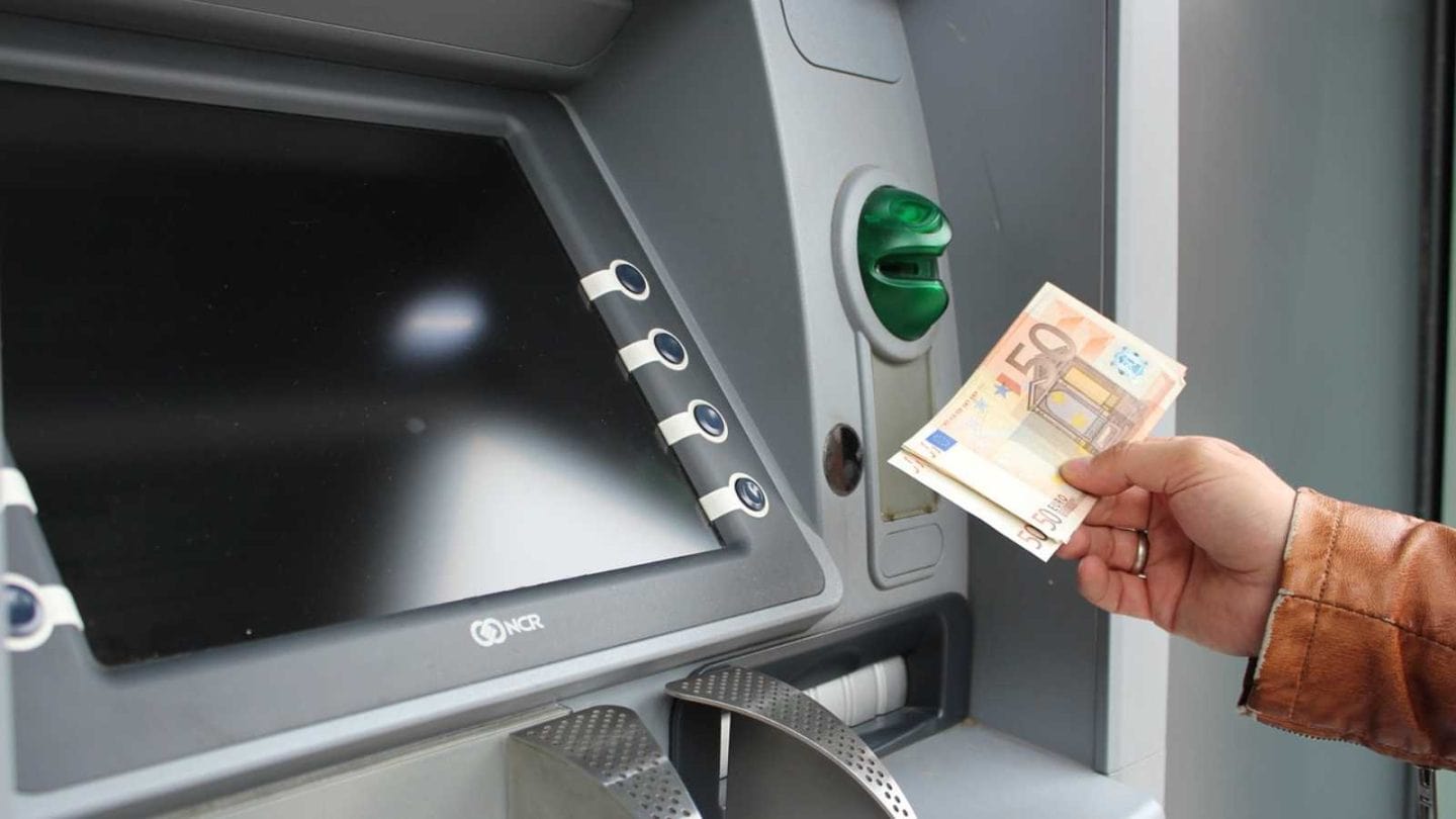 Travel Traps That Will Drain Your Wallet