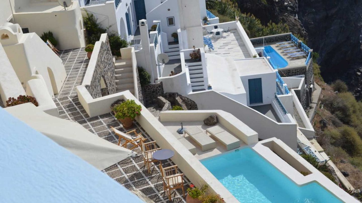 Vacation Spots That Will Break Your Retirement Bank