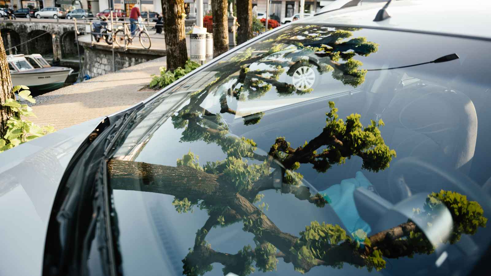 12 Simple Hacks to Eliminate Windshield Film and Keep It Spotless!