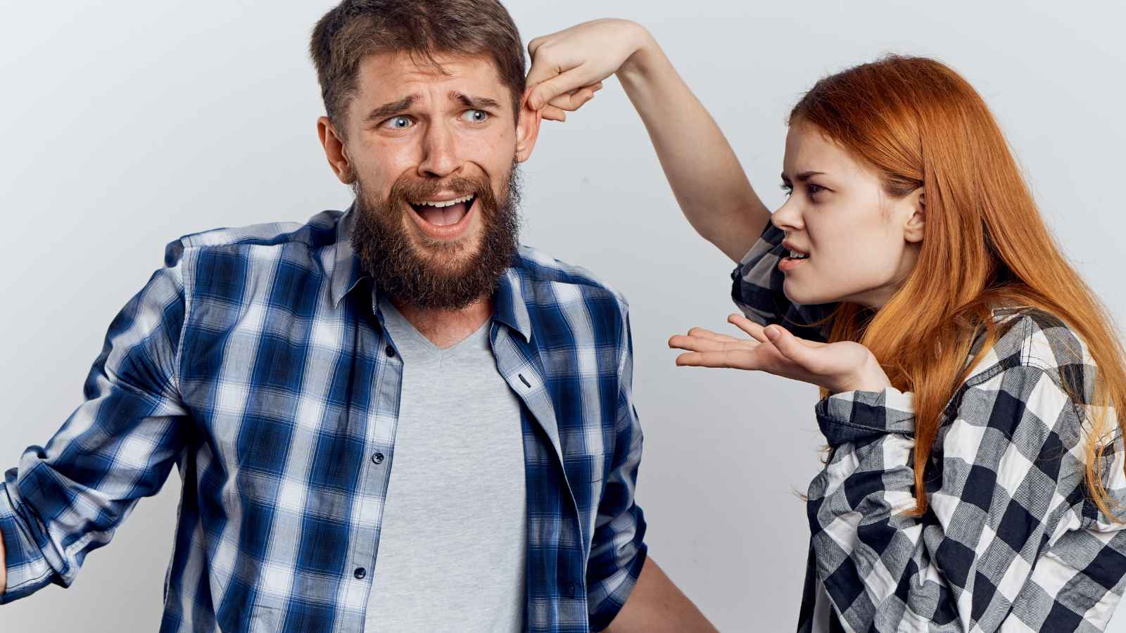 15 Behaviors That Reveal the Mean Side of People Who Seem Nice