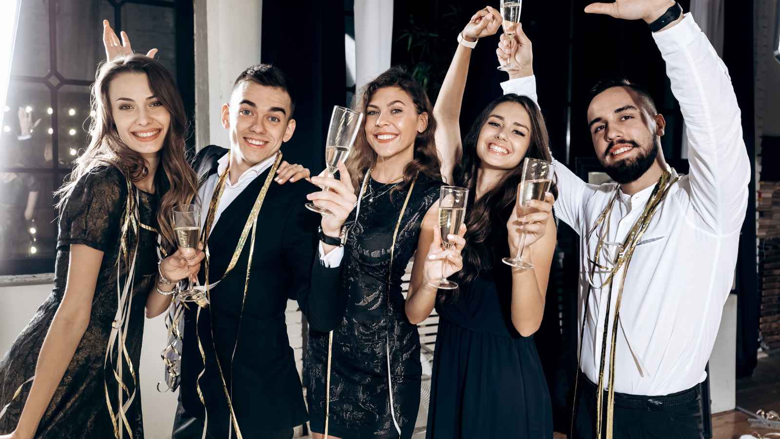 15 Common Things Classy People Never Talk About