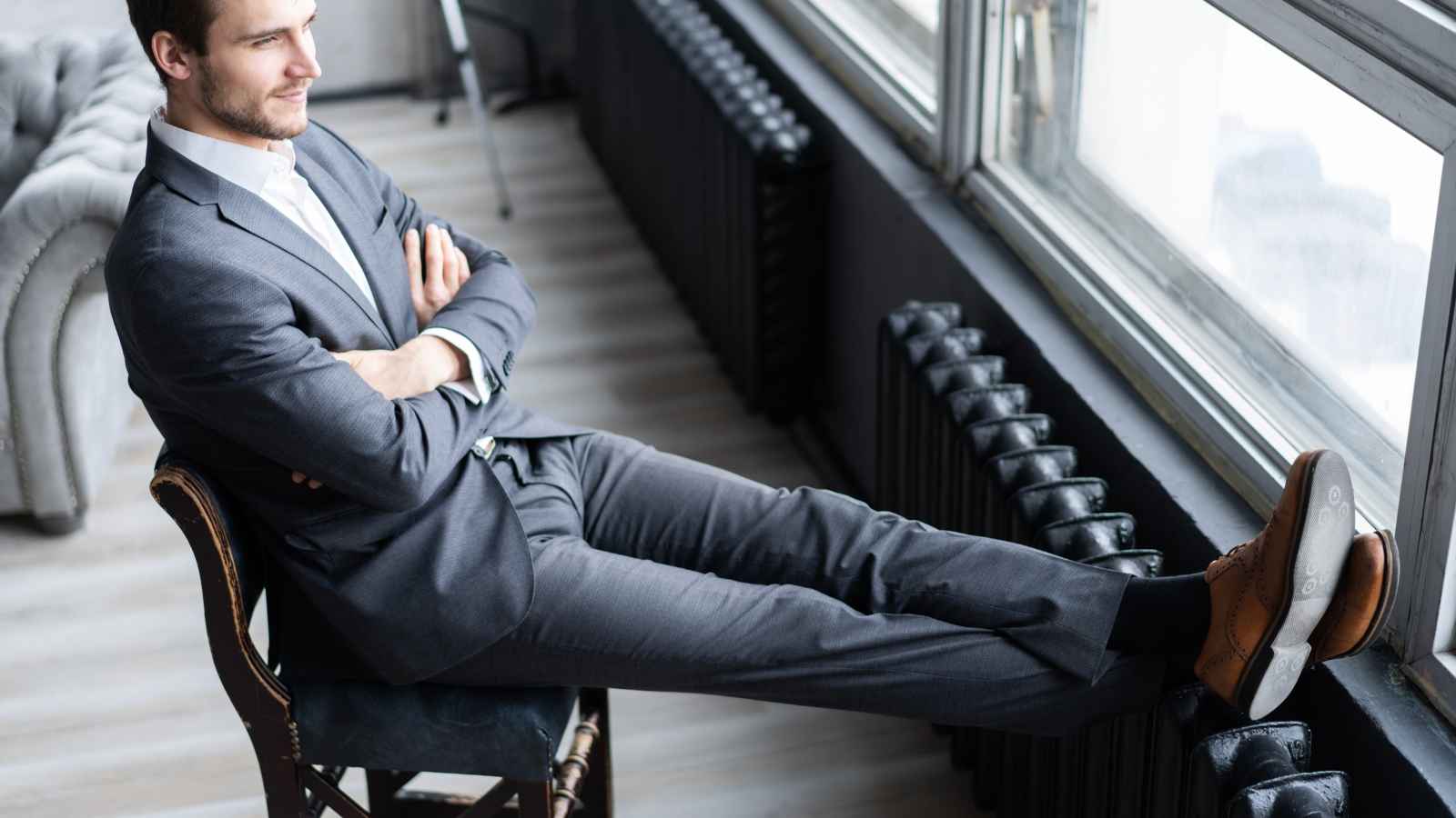 15 Common Things Classy People Never Talk About
