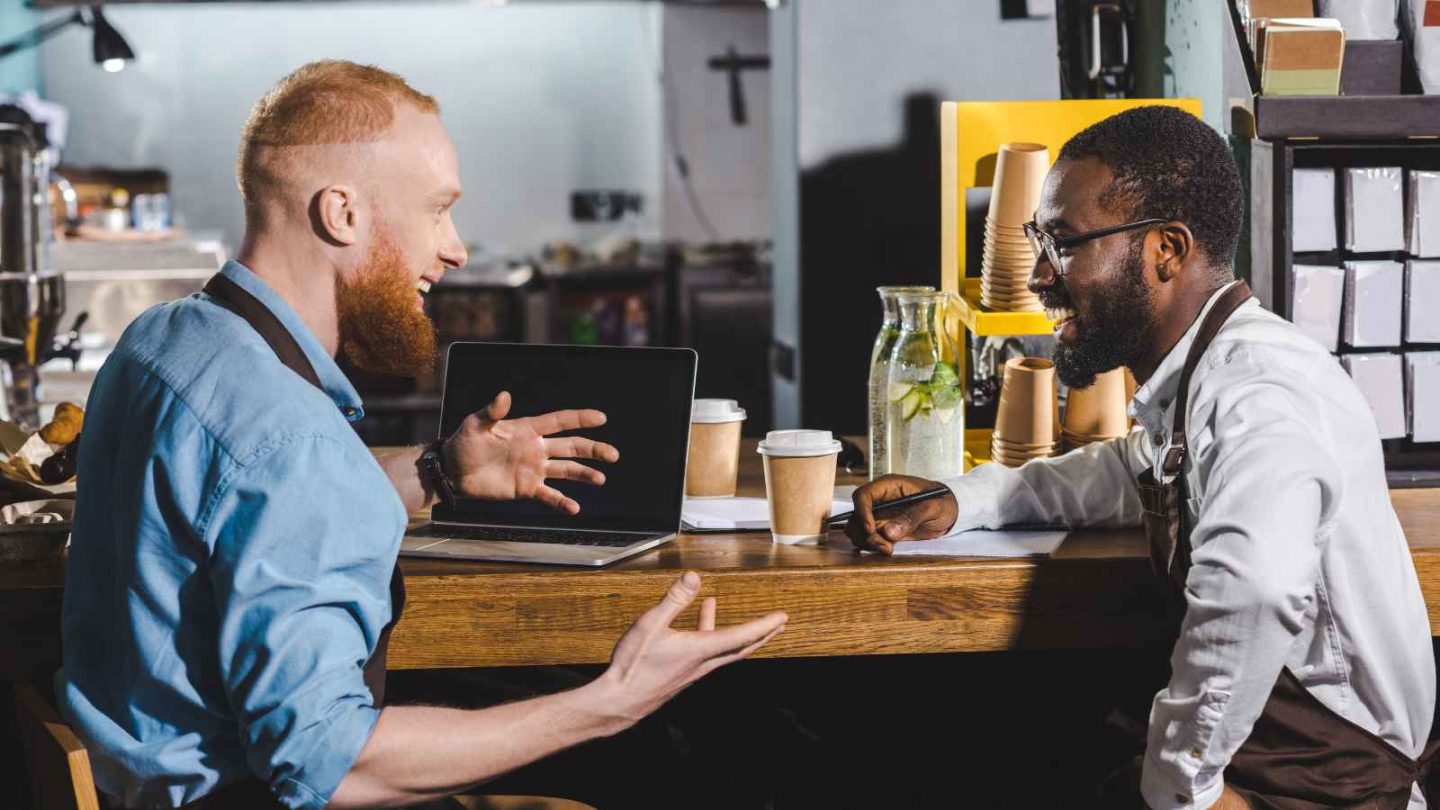 15 Behaviors That Reveal the Mean Side of People Who Seem Nice