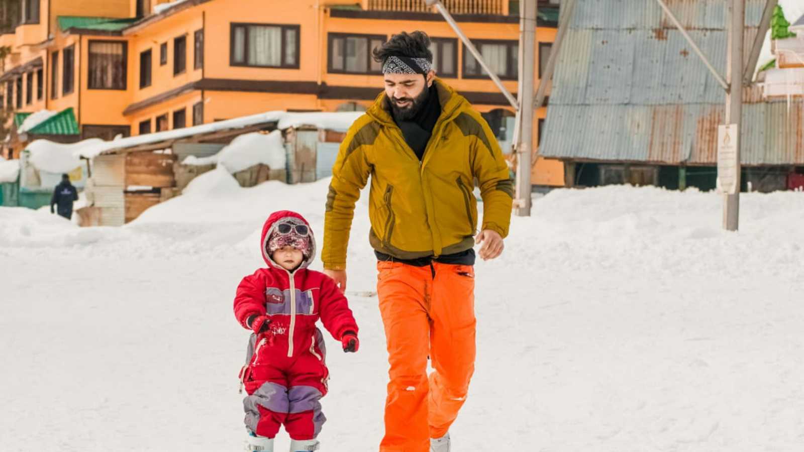 Small Gestures That Speak Loudly About Someone’s Character 