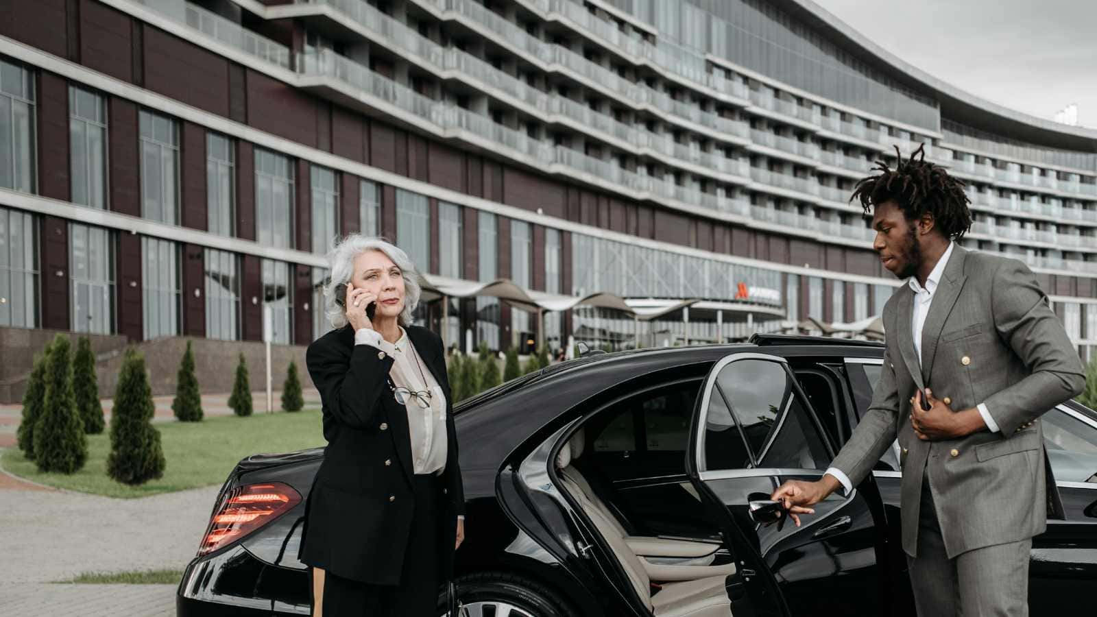 Small Gestures That Speak Loudly About Someone’s Character 