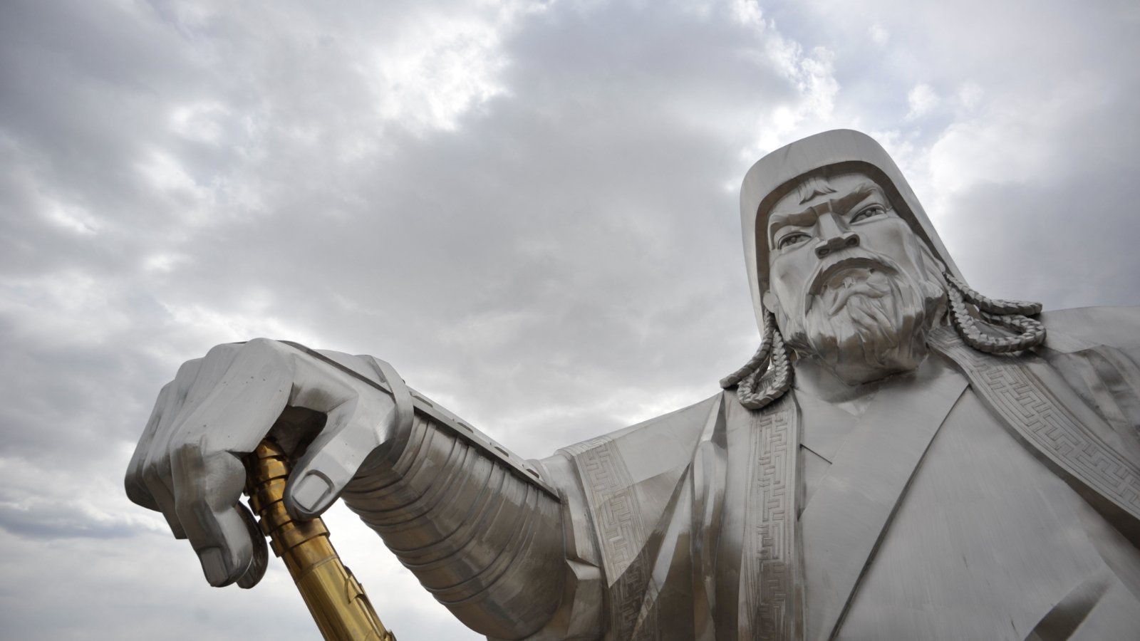 11 Fascinating Mysteries of the Ancient World