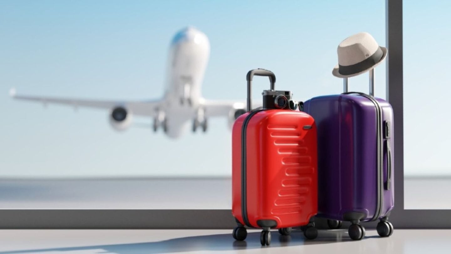 20 Must-Have Gifts for Travel Enthusiasts, Curated by the Pros