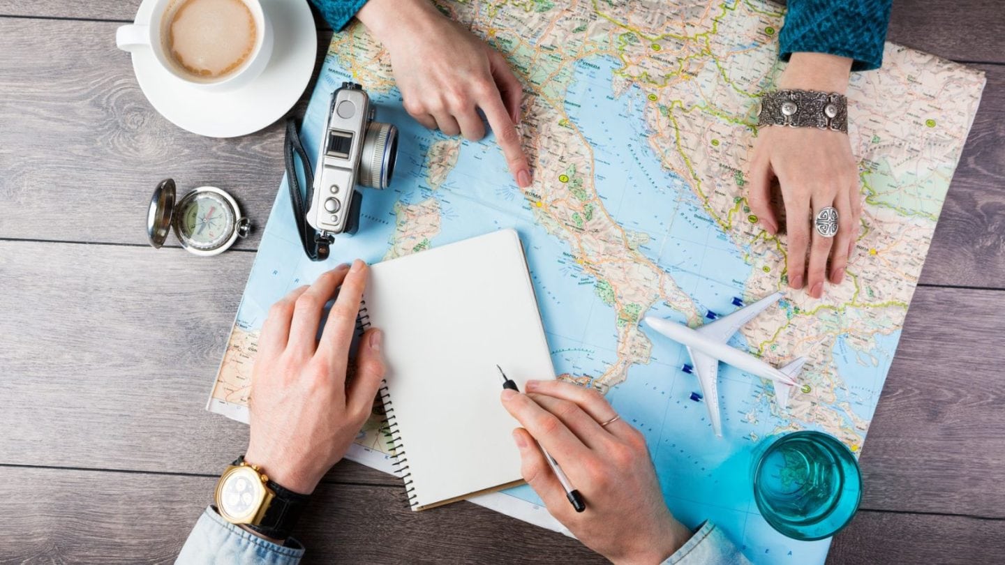 Travel Hacks Seasoned Explorers Love to Toss Out the Window
