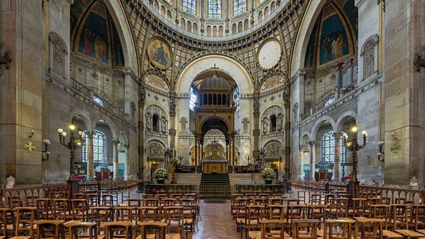 Paris Churches That Will Leave You Speechless With their Awe-inspiring Beauty