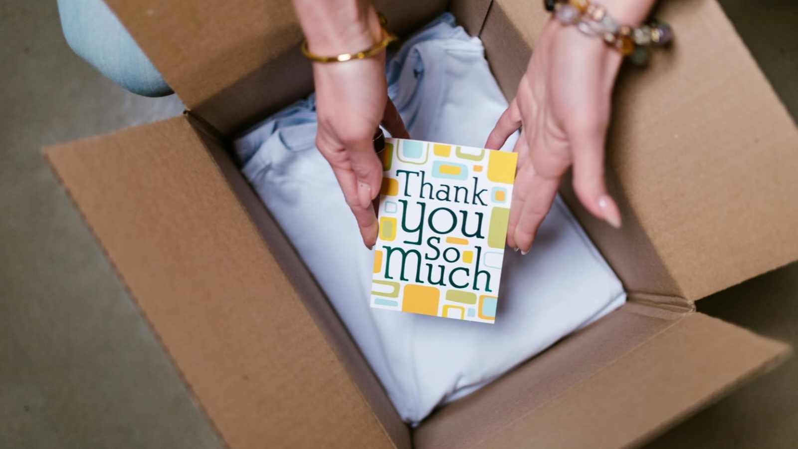 Small Gestures That Speak Loudly About Someone’s Character 