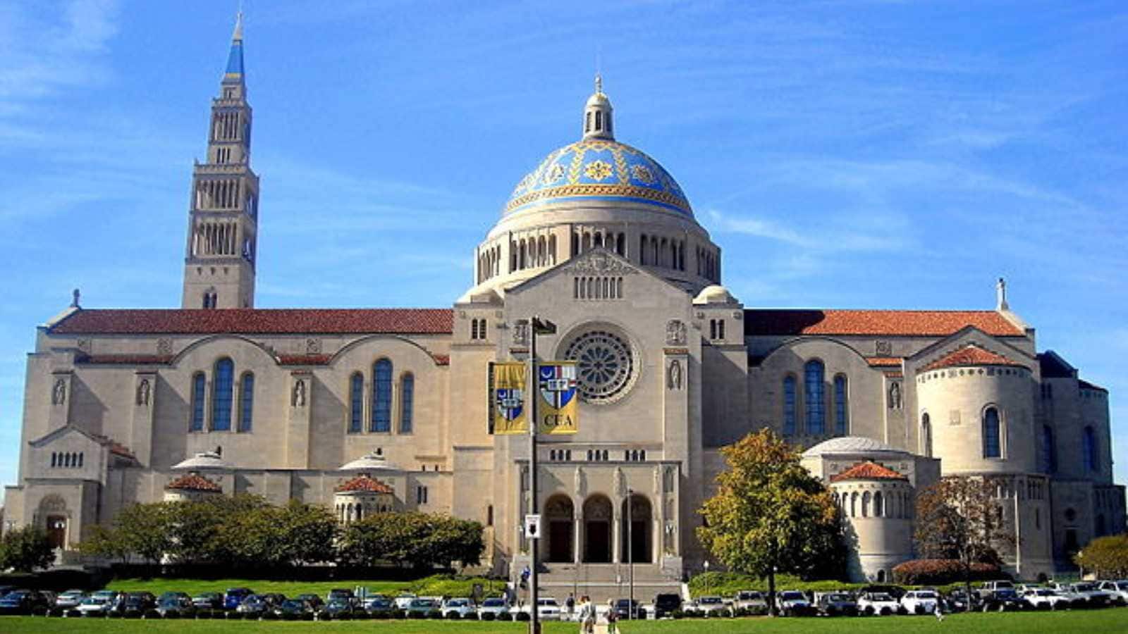Big Faith or Big Bank: The Wealthiest Churches and Their Paths to Riches