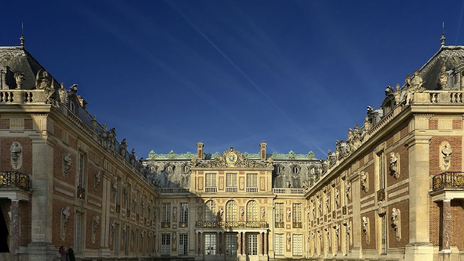 13 Other Monuments More Impressive Than Stonehenge