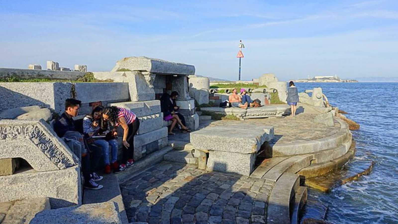 Weirdly Wonderful U.S. Attractions  