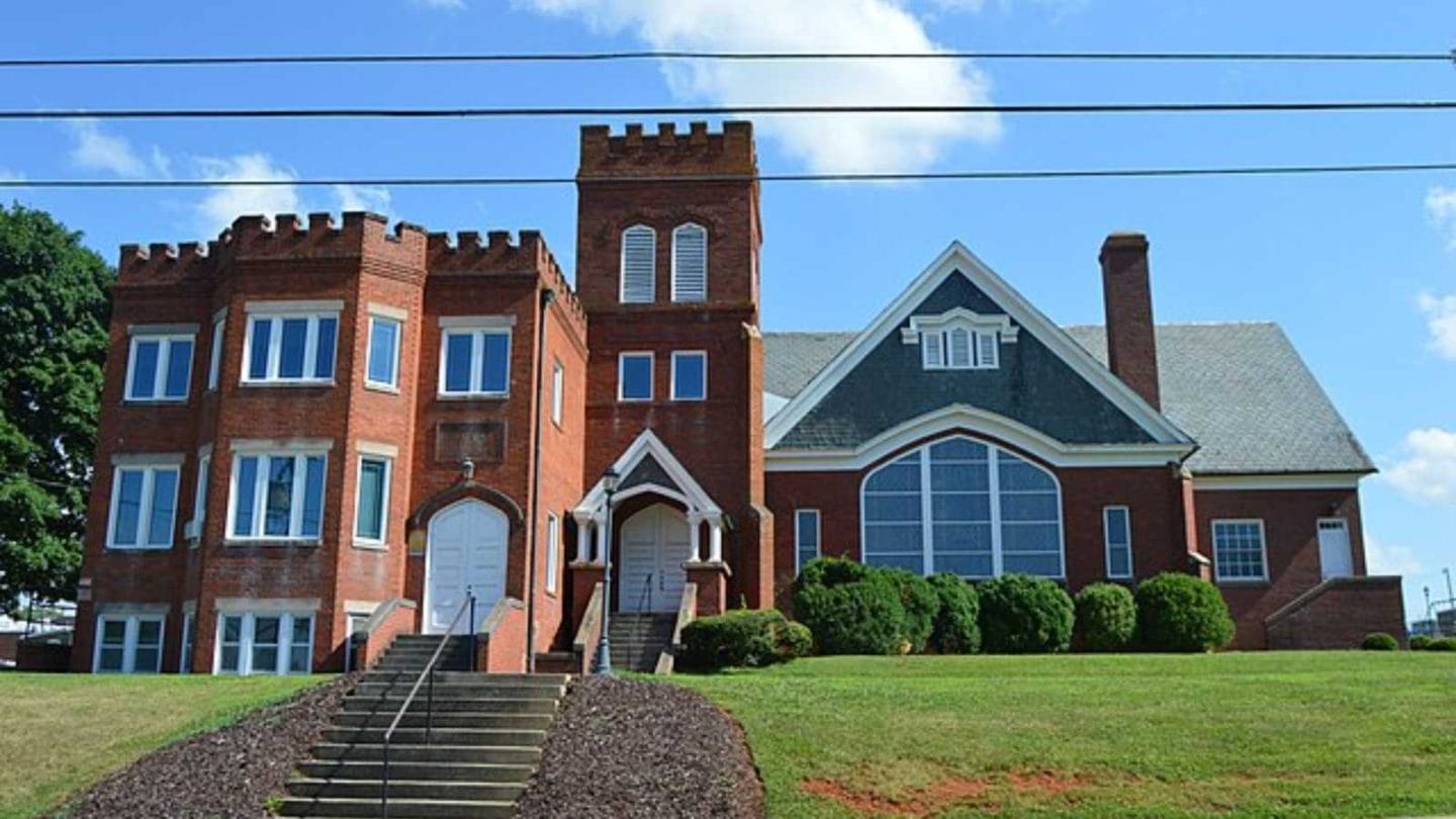 Big Faith or Big Bank: The Wealthiest Churches and Their Paths to Riches