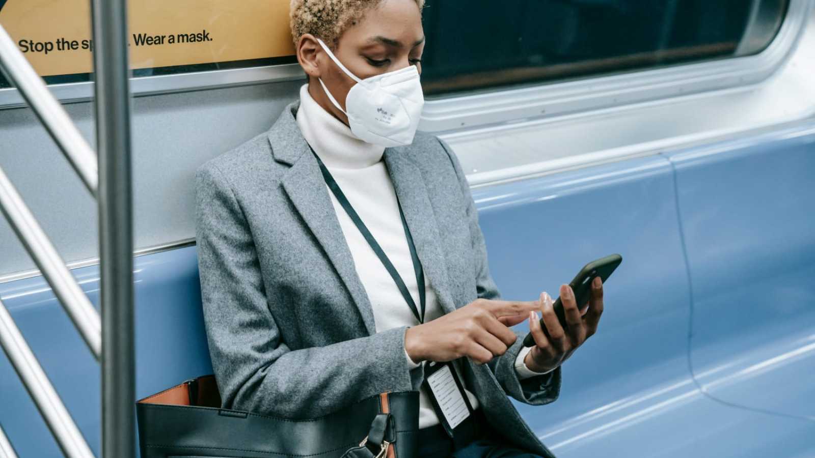 Small Gestures That Speak Loudly About Someone’s Character 