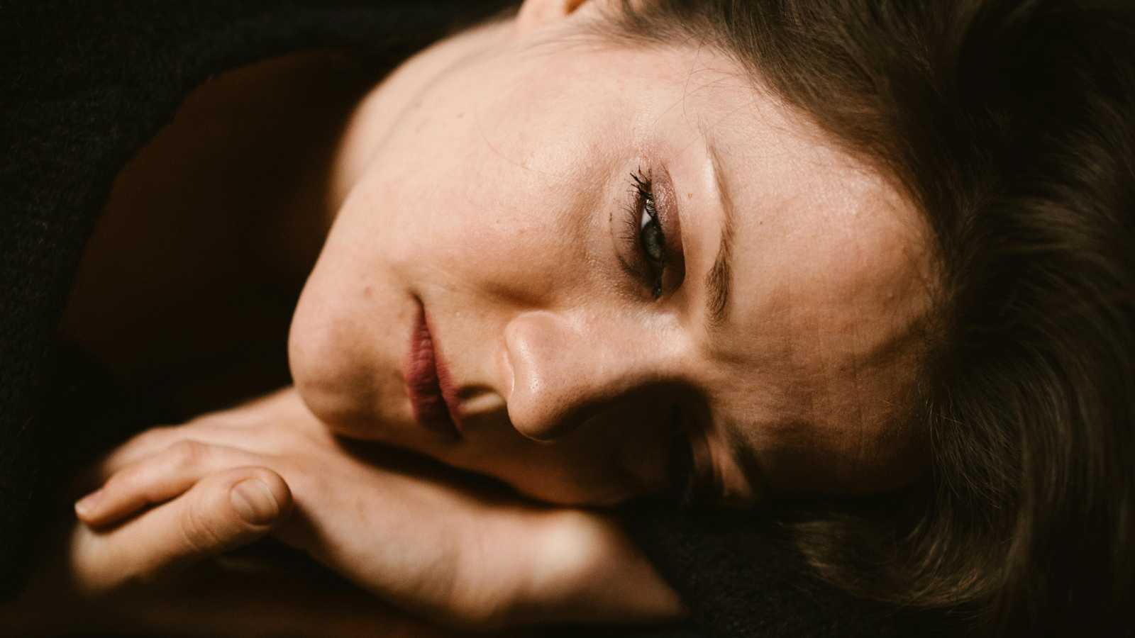 Sneaky Gaslighting Phrases That Diminish Your Feelings