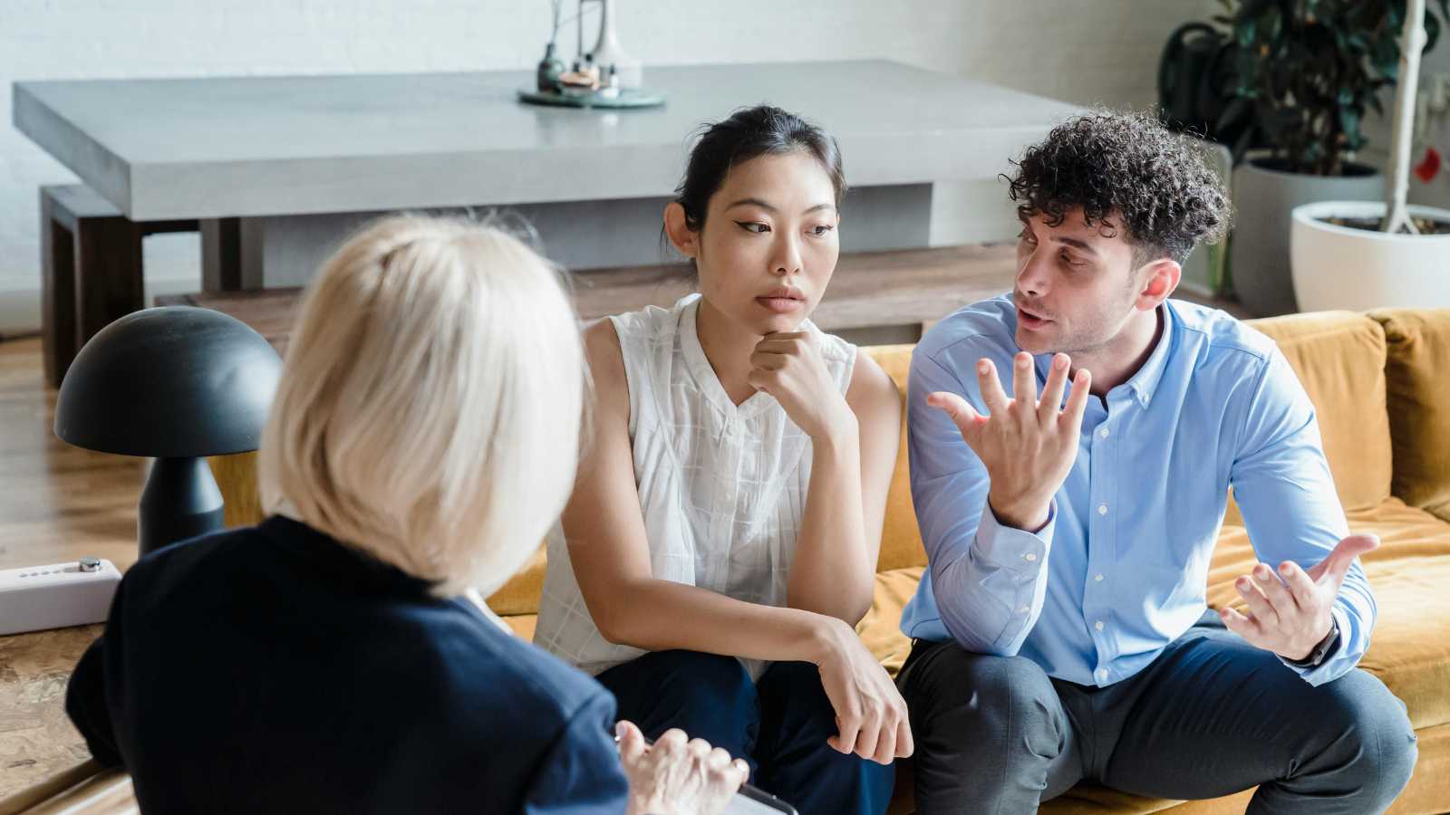 Sneaky Gaslighting Phrases That Diminish Your Feelings 