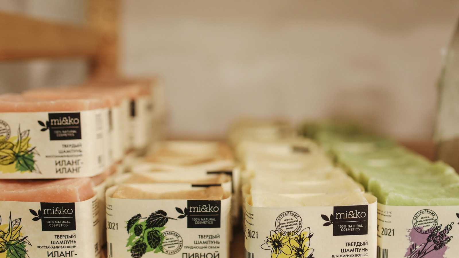 Things That Are Actually OK to Re-Gift, According to Etiquette Experts