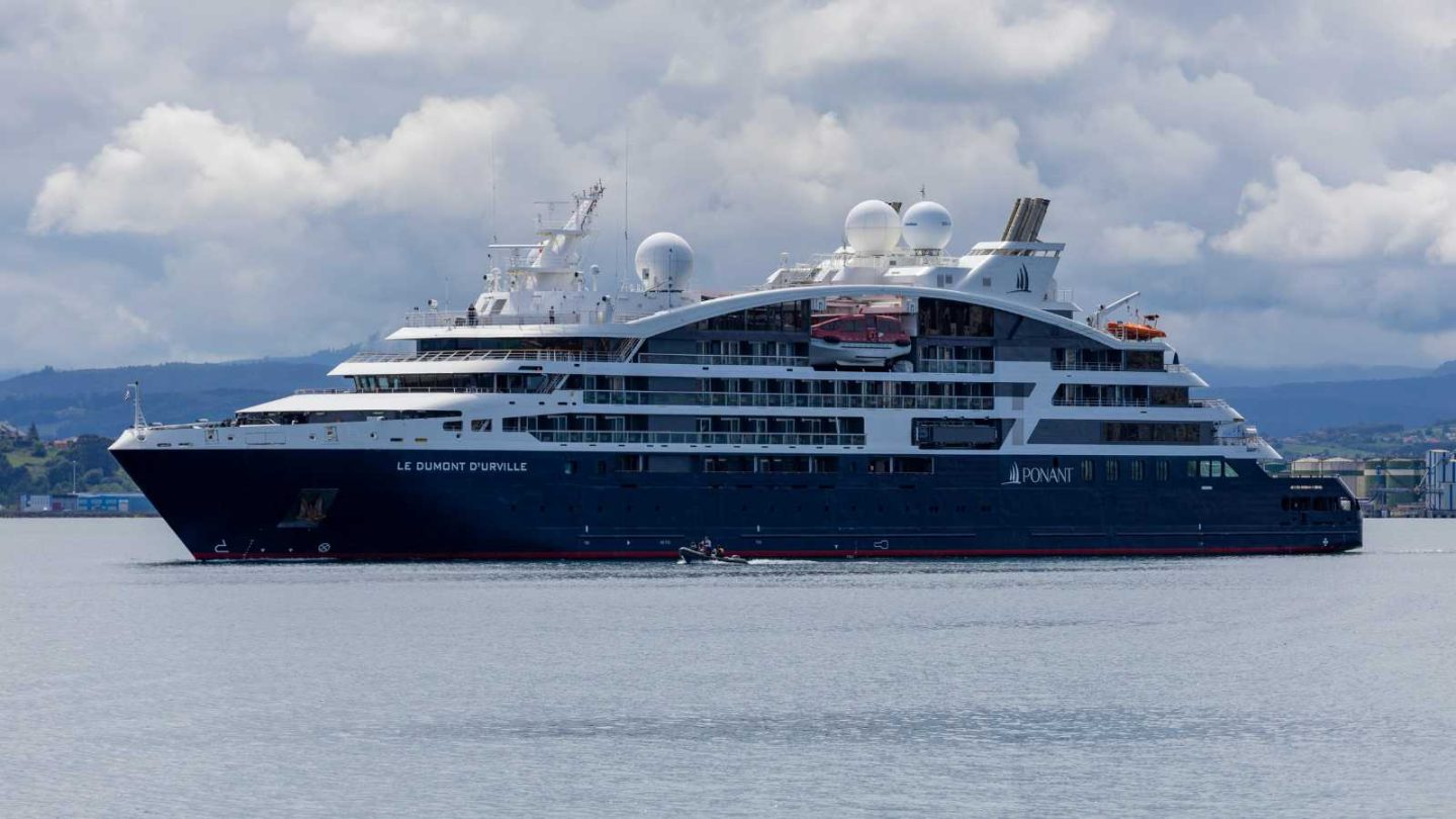 Luxurious Cruise Lines That Beat Air Travel Hands Down