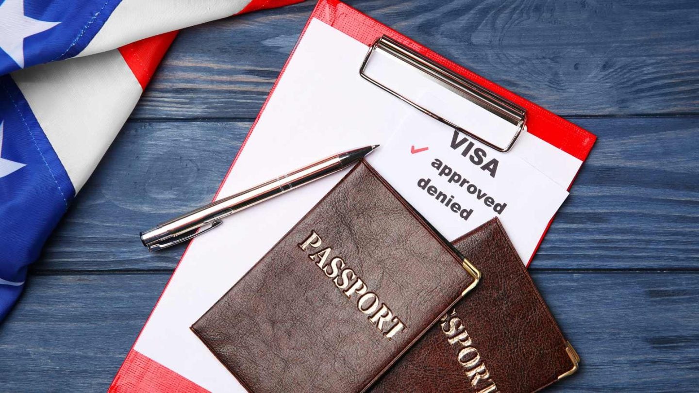 Errors Everyone Makes When Booking Flights