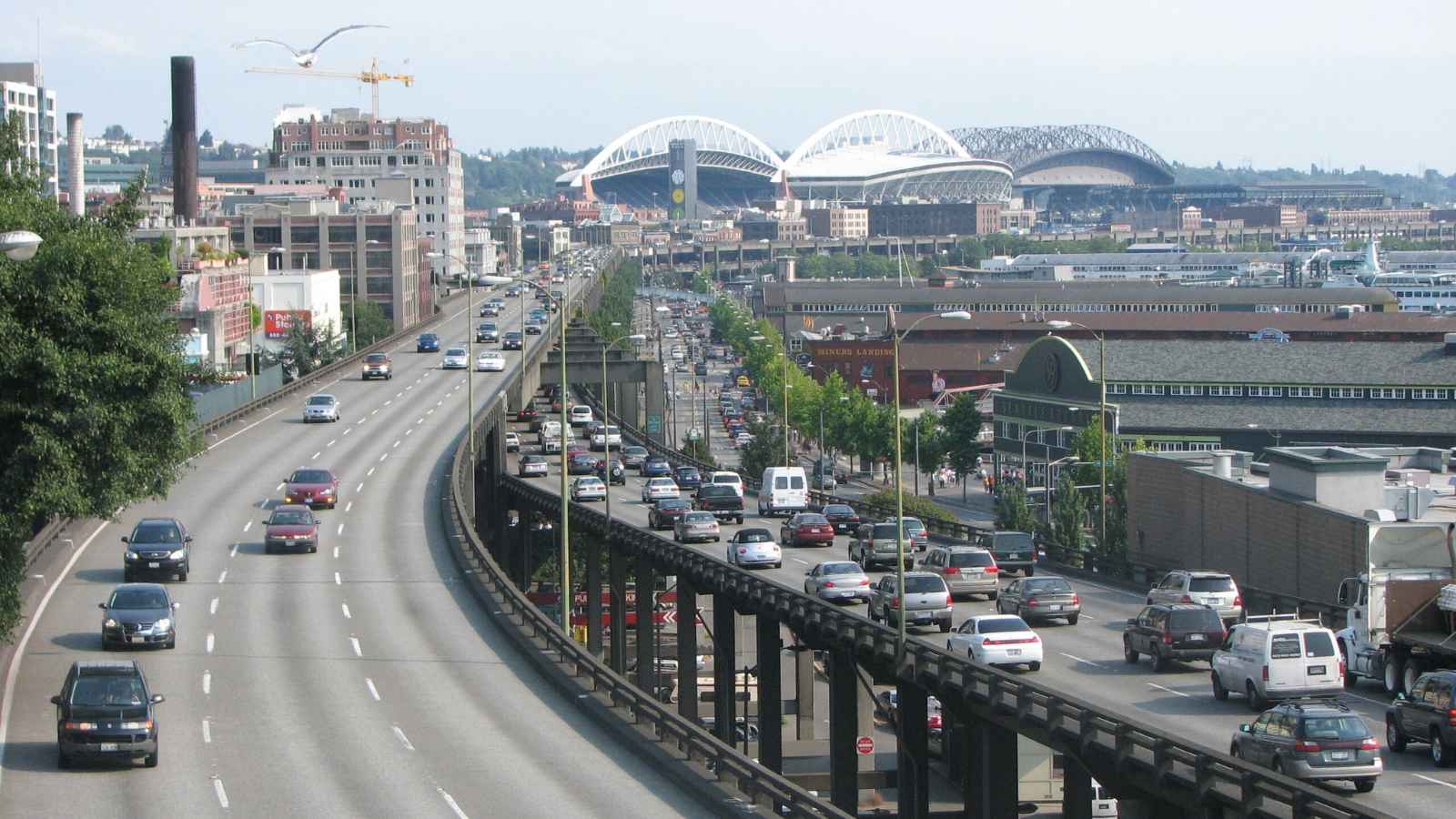 15 Deadly Roads in America You Should Never Drive On