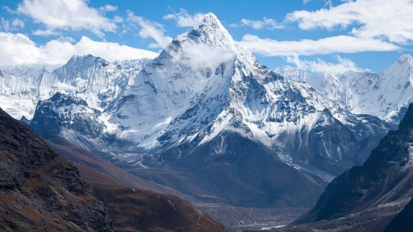 Breathtakingly Beautiful Mountains Around the World You Need to See
