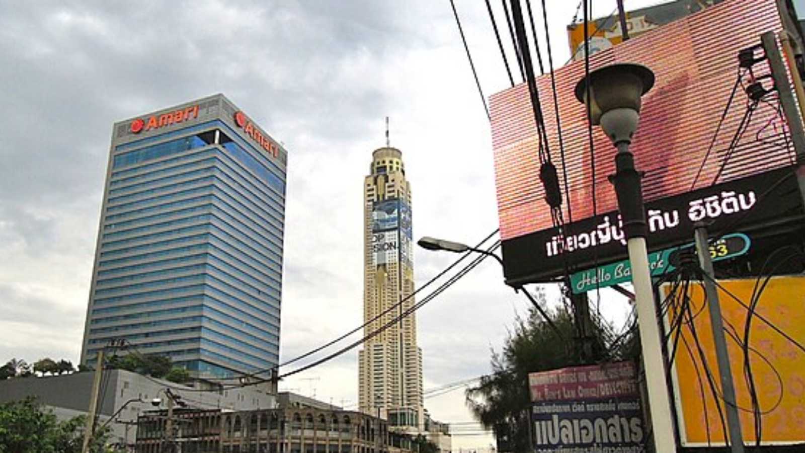 The World’s Tallest Hotels with Amazing Views