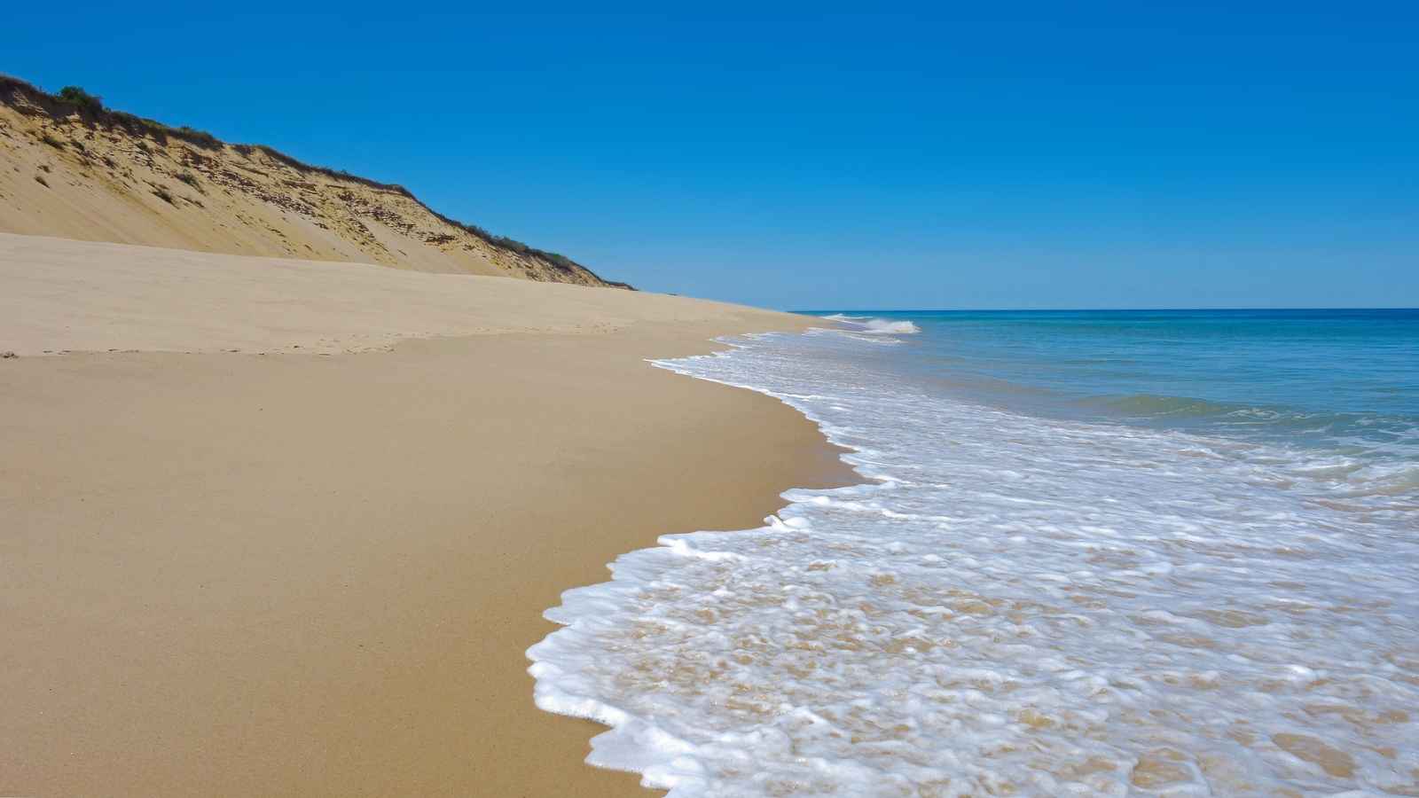 15 U.S. States with Hidden Beach Gems You’ll Want to Explore