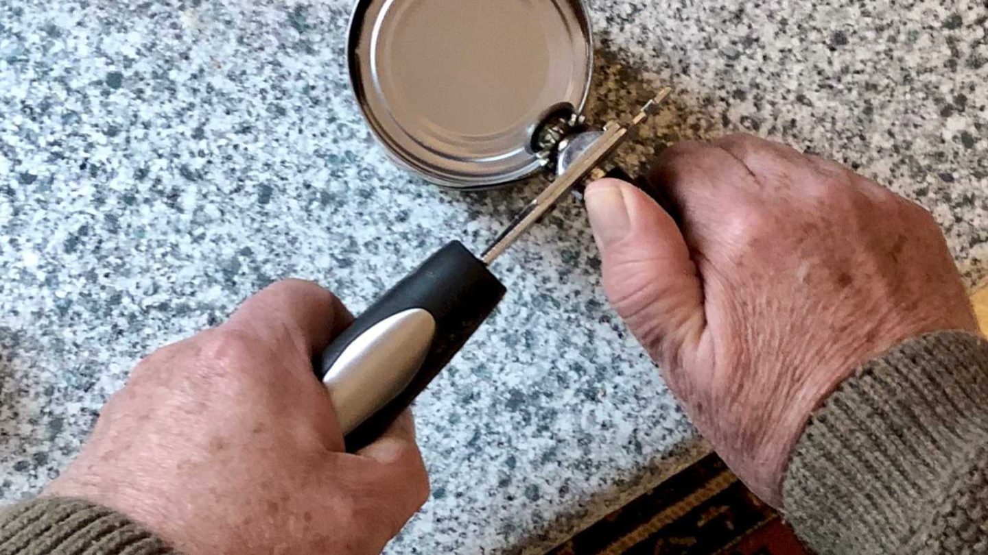 Everyday Items Preppers Won't Throw Away