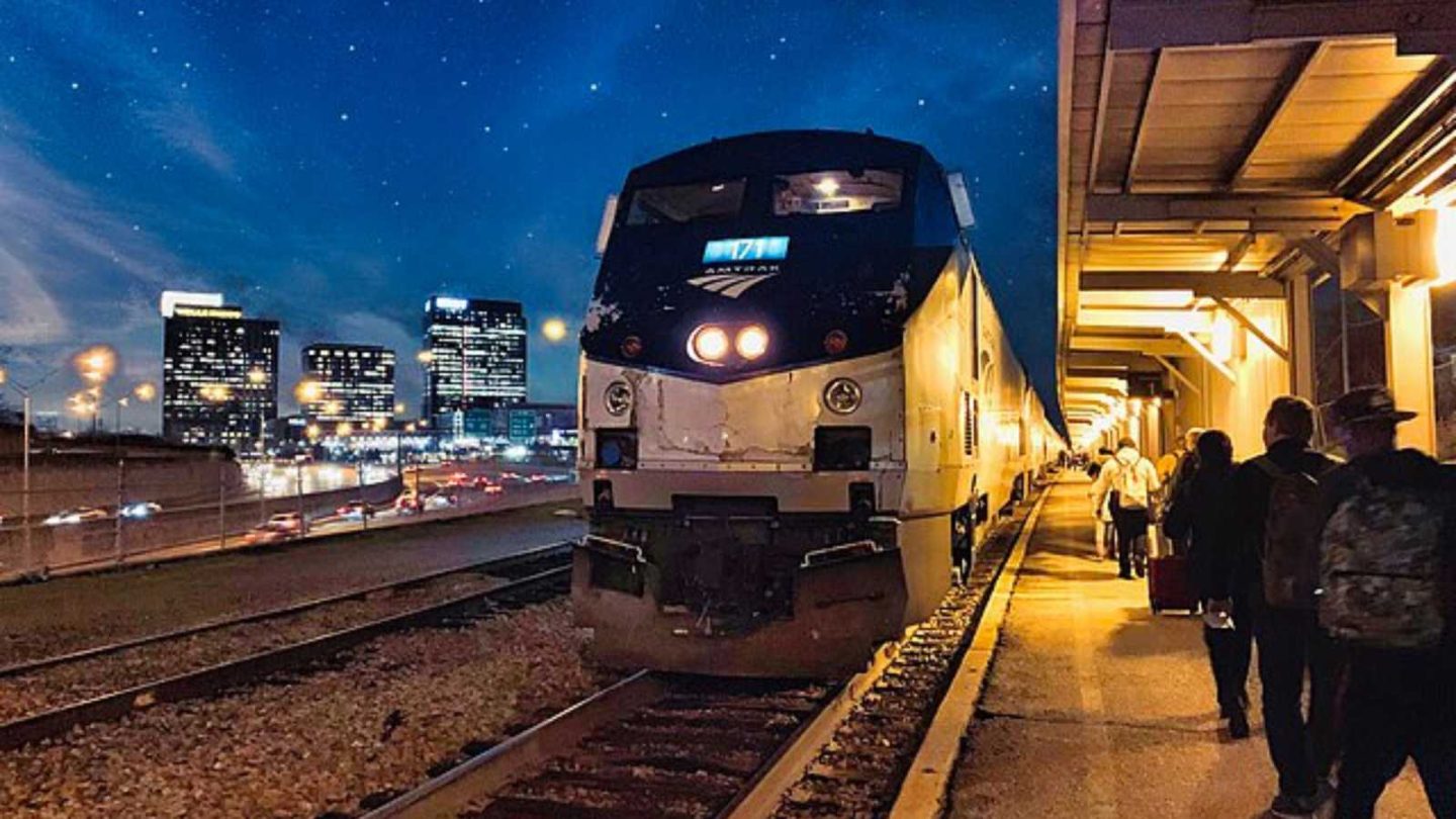 Epic Train Journeys You Can Take in America