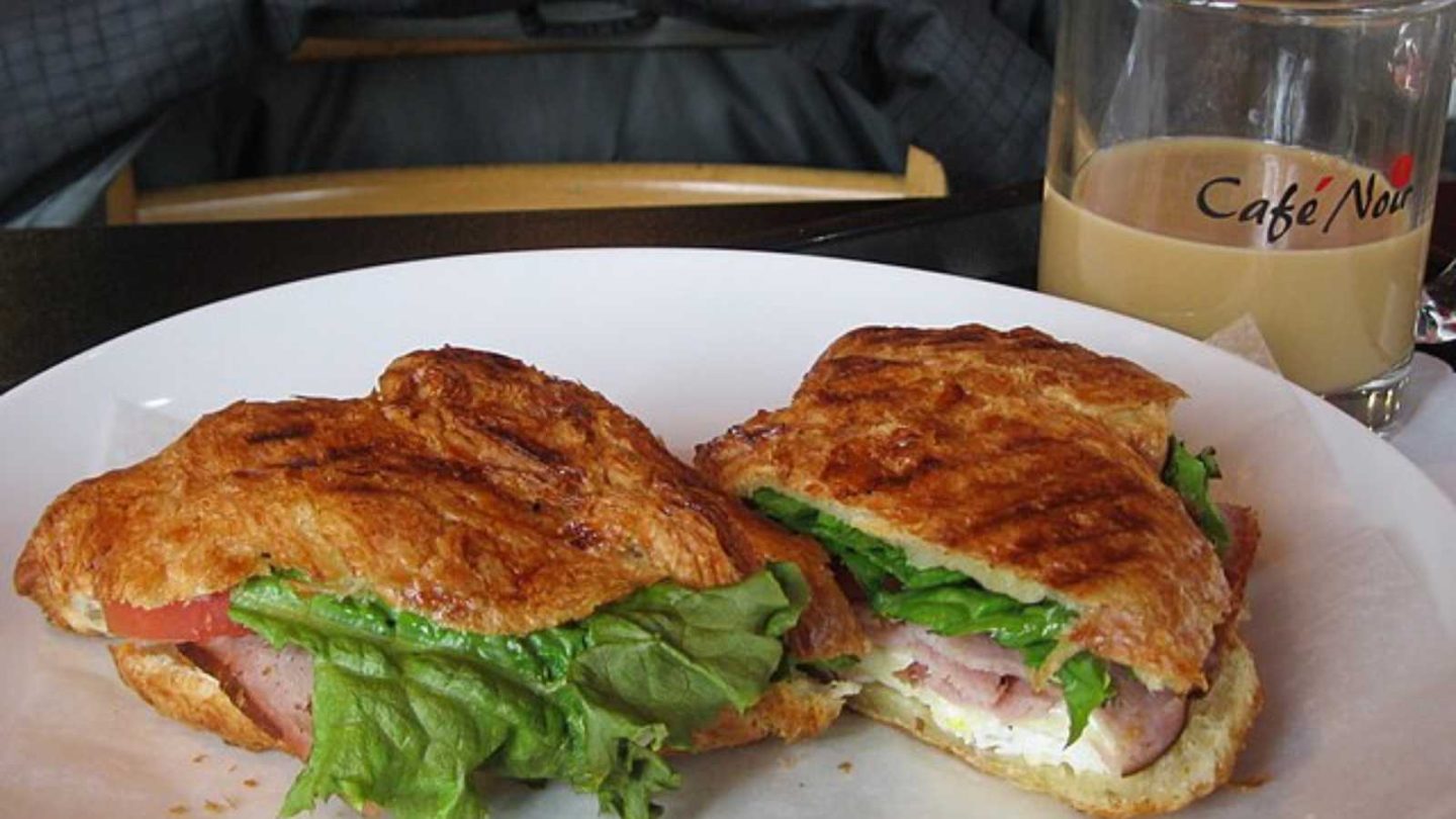 Most Delicious and Iconic Breakfasts From Around the World