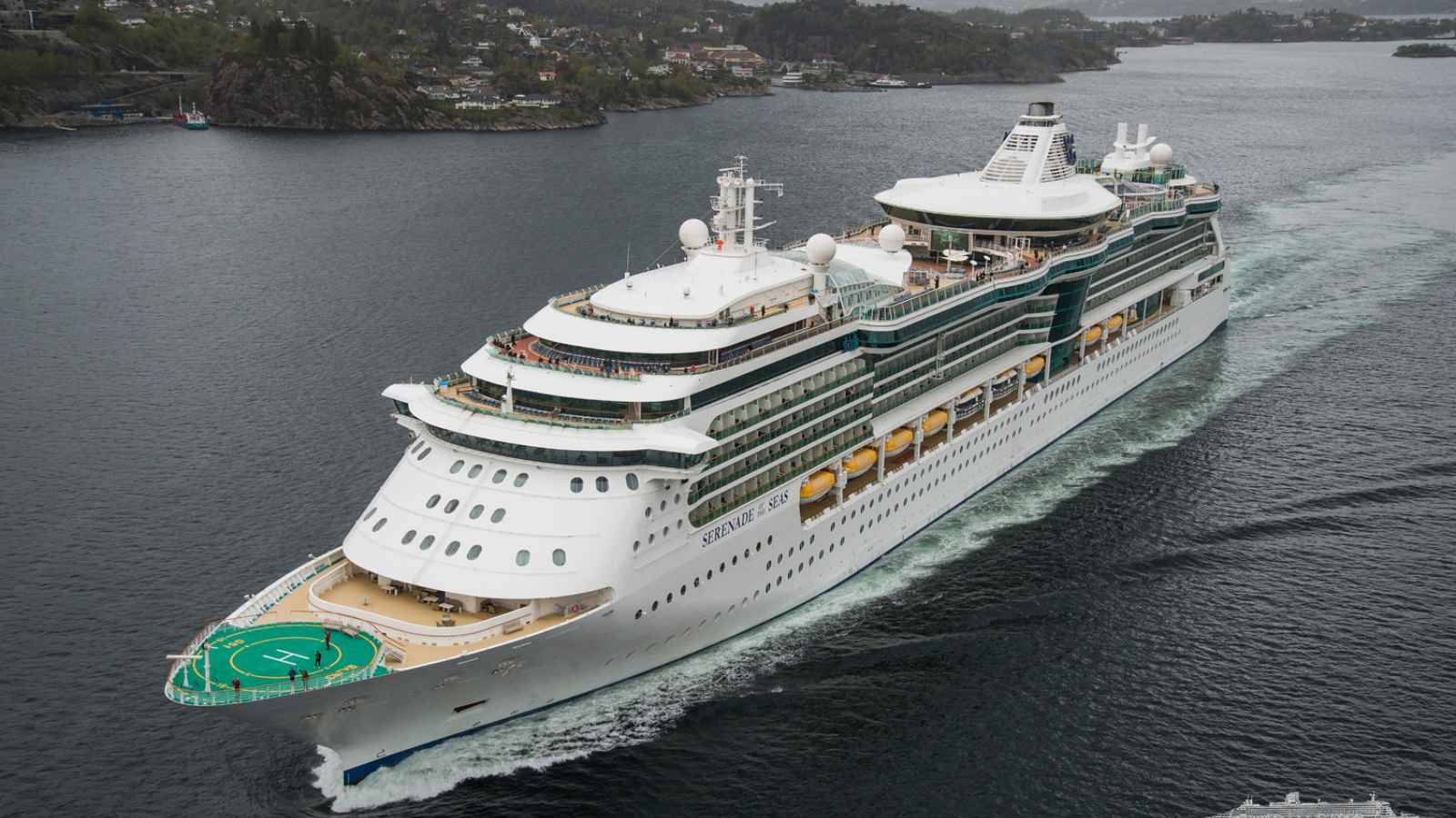 15 Cruise Nightmares That Will Make You Rethink Your Vacation Plans