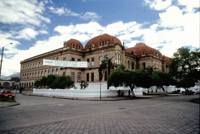 South American Cities with Jaw-Dropping Architecture You Can't Miss!