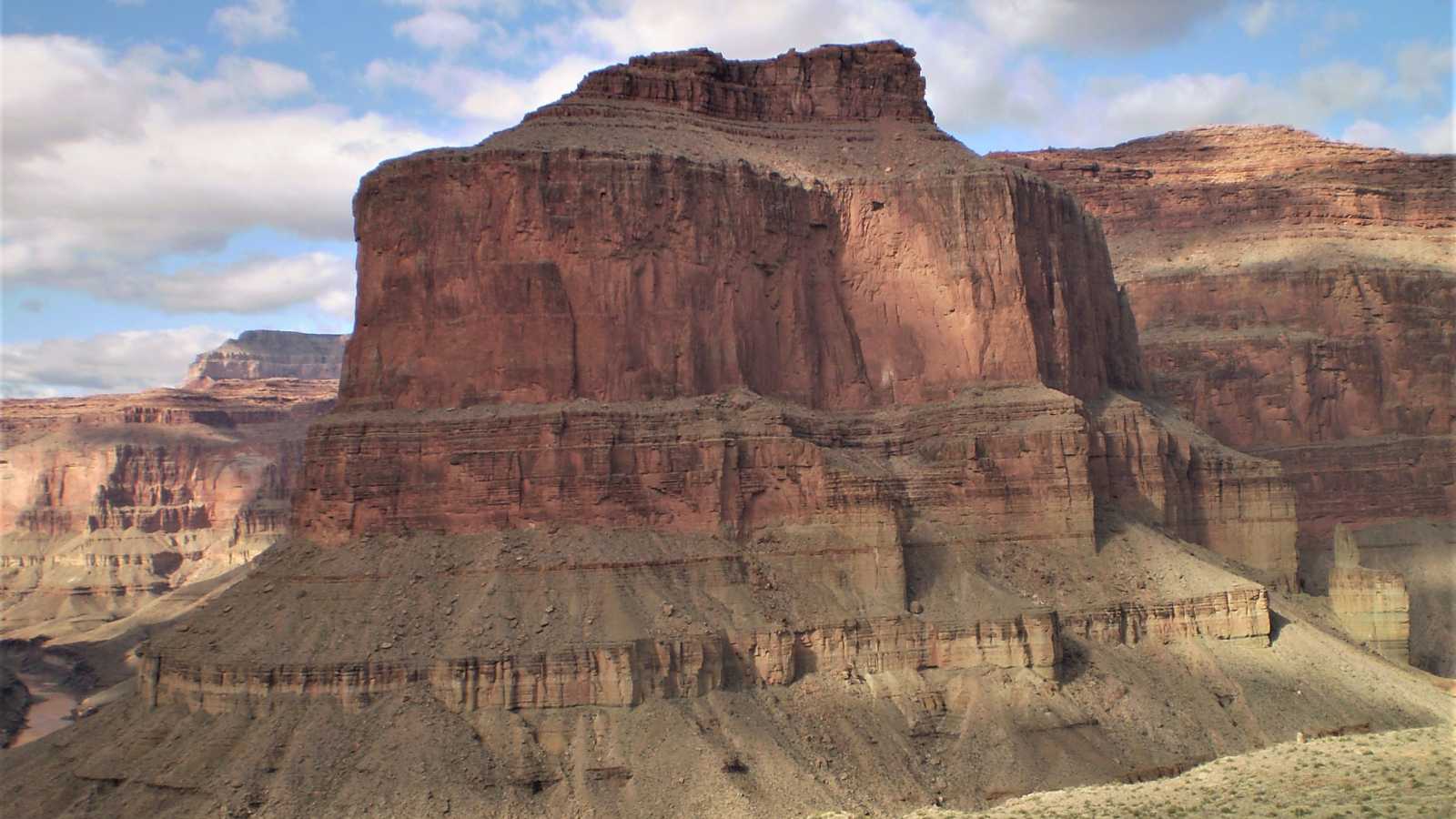 12 Countries You Must Visit for the Ultimate Road Trip