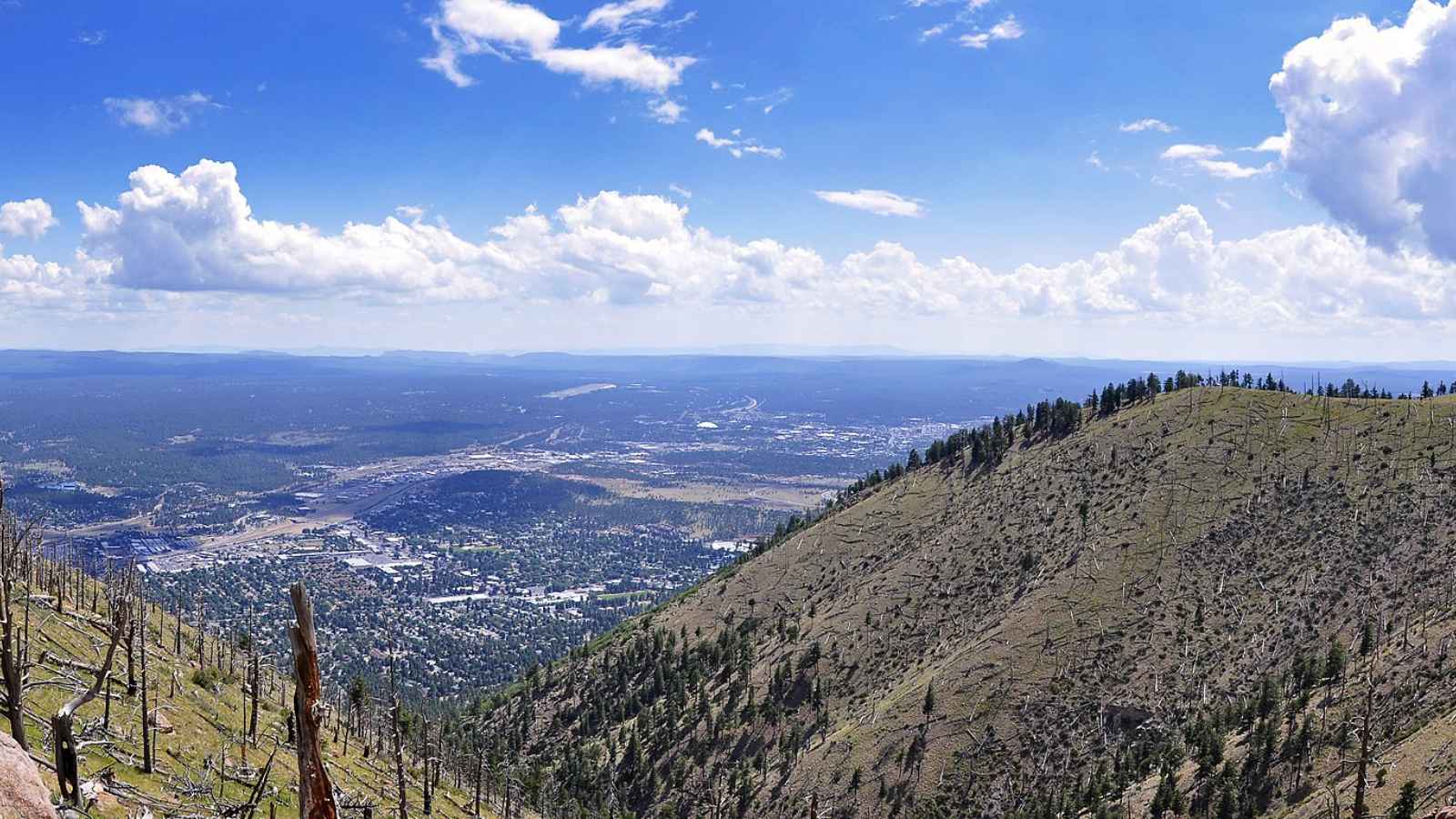 15 Gorgeous Mountain Towns That Won’t Break the Bank