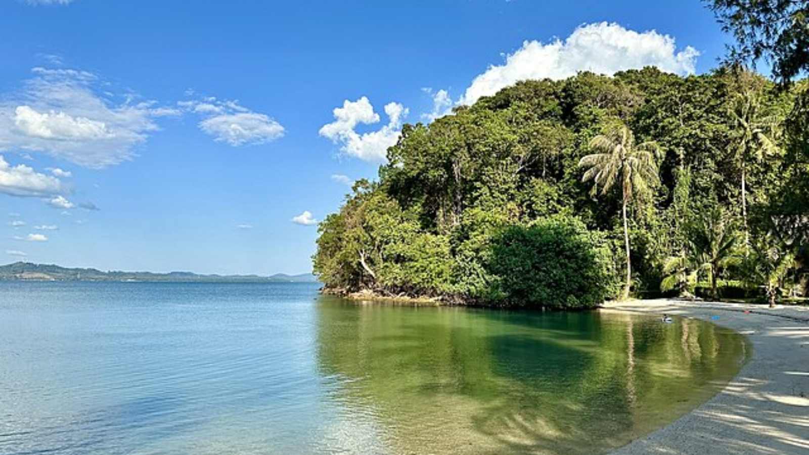 Most Breathtaking Beaches in Jamaica