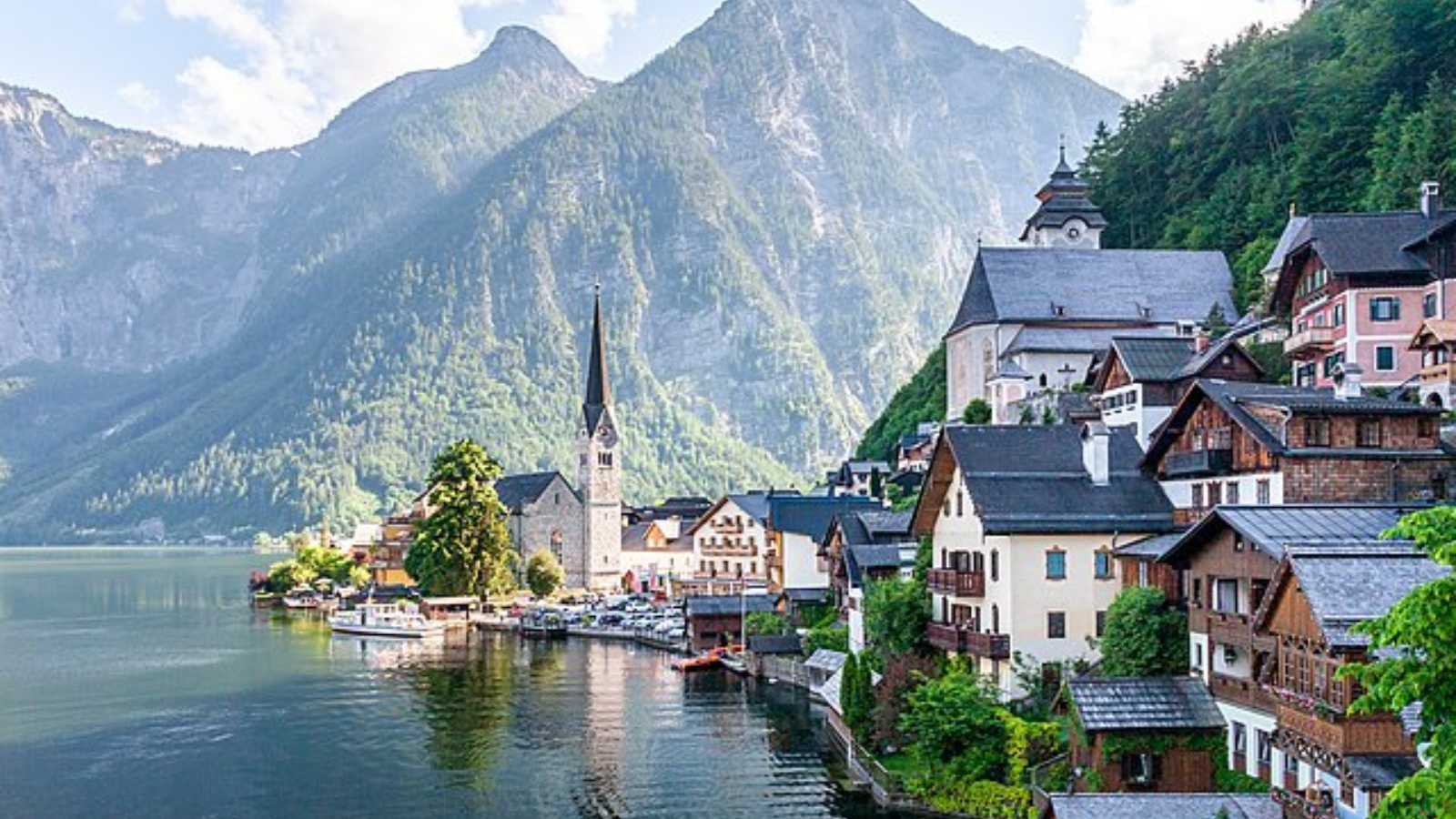 Picturesque European Towns Nestled in the Mountains