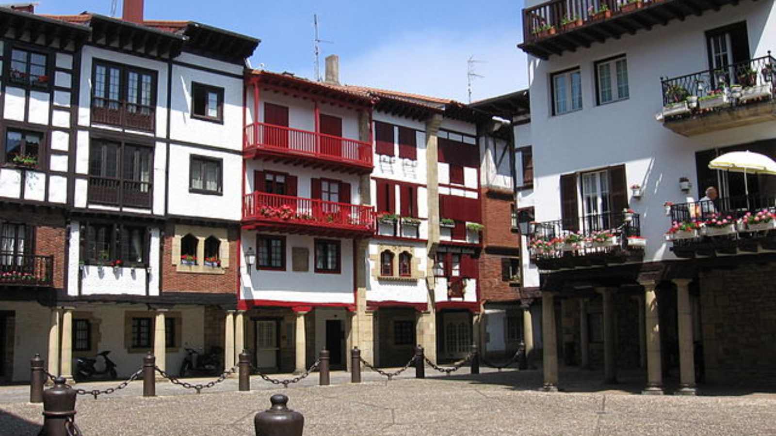 Charming Spanish Towns That Will Make You Forget About the Big Cities Forever