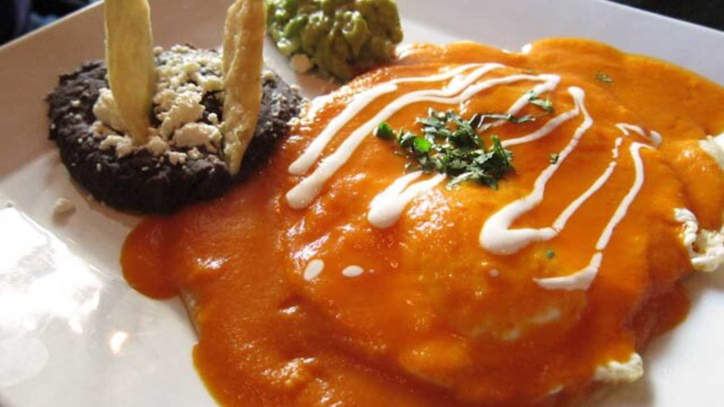 Most Delicious and Iconic Breakfasts From Around the World