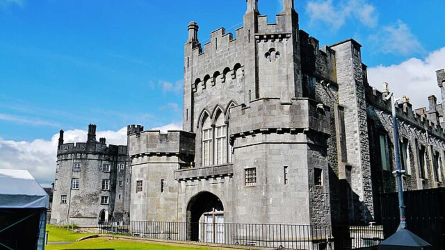Unbelievably Stunning Castles in Europe You Have to See to Believe