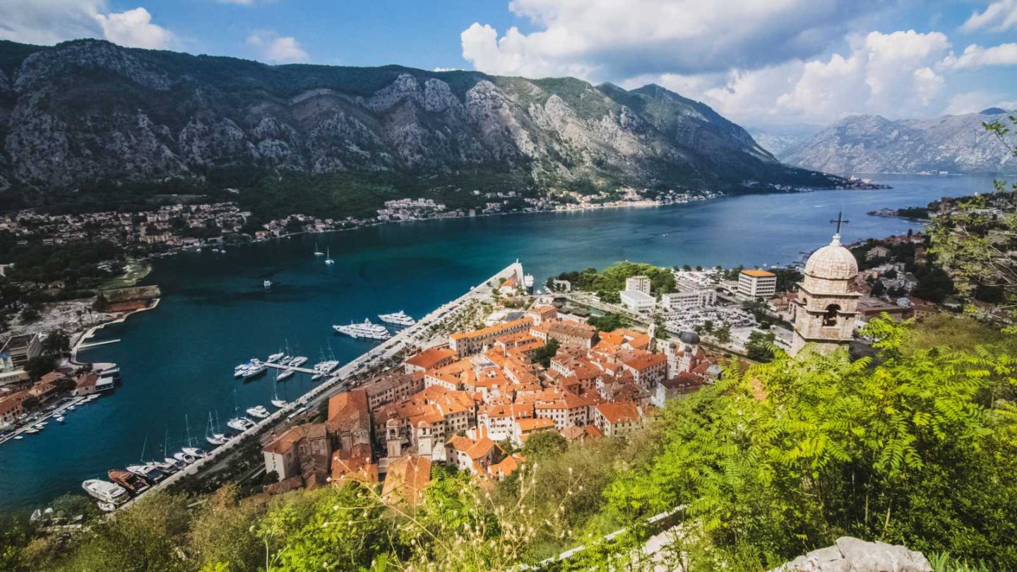 Unbelievable Places to Live Like Royalty on a Budget  